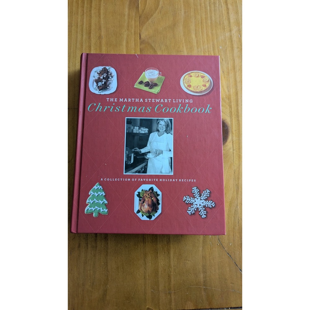 Martha Stewart Living Christmas Cookbook Favorite Holiday Recipes Hardcover 2003